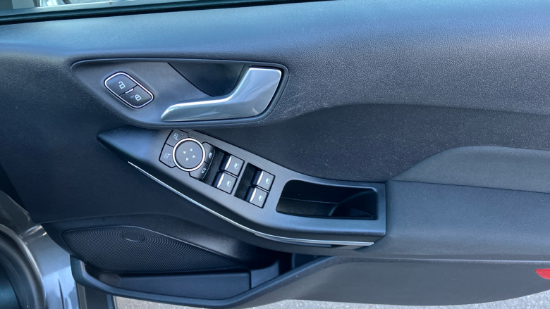 Ford Fiesta 1.0 EcoBoost 95 Titanium 5dr Petrol Hatchback